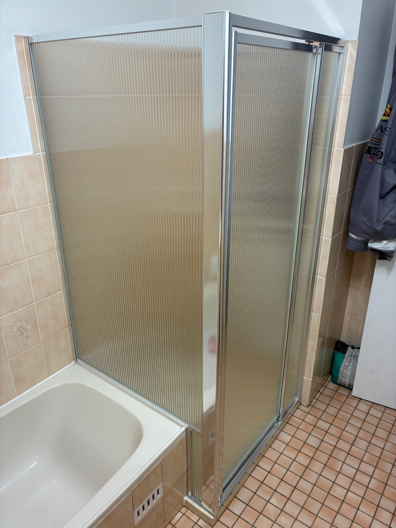 Frosted Glass Over-Bath Screen