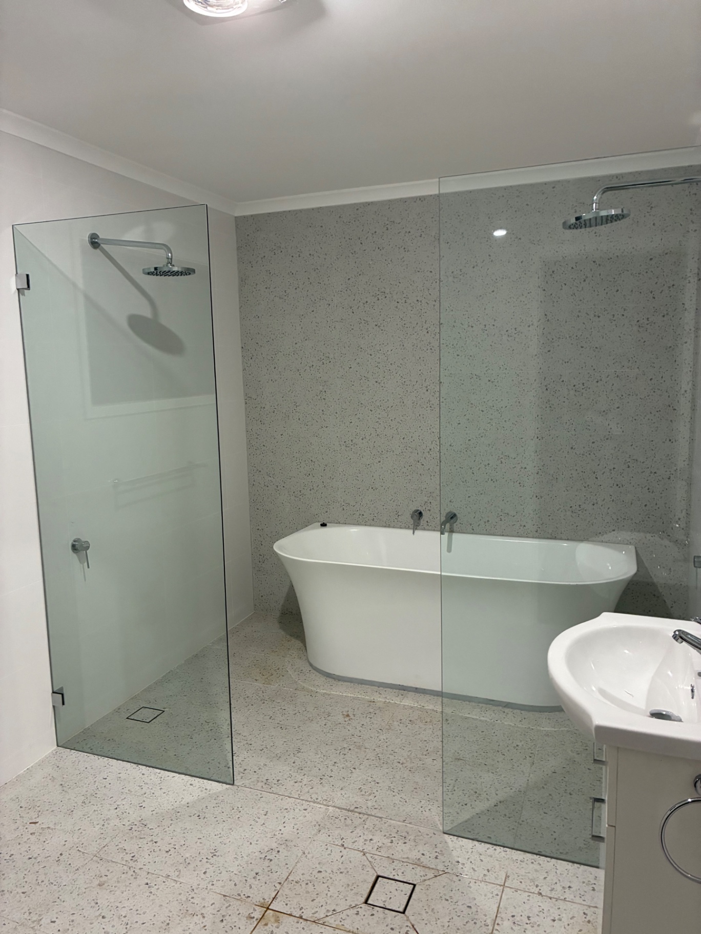 Frameless Walk-In Shower